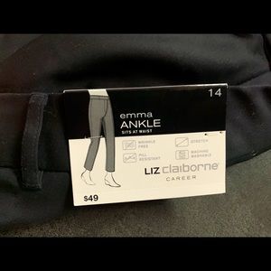 Brand new Liz Clairborne pants